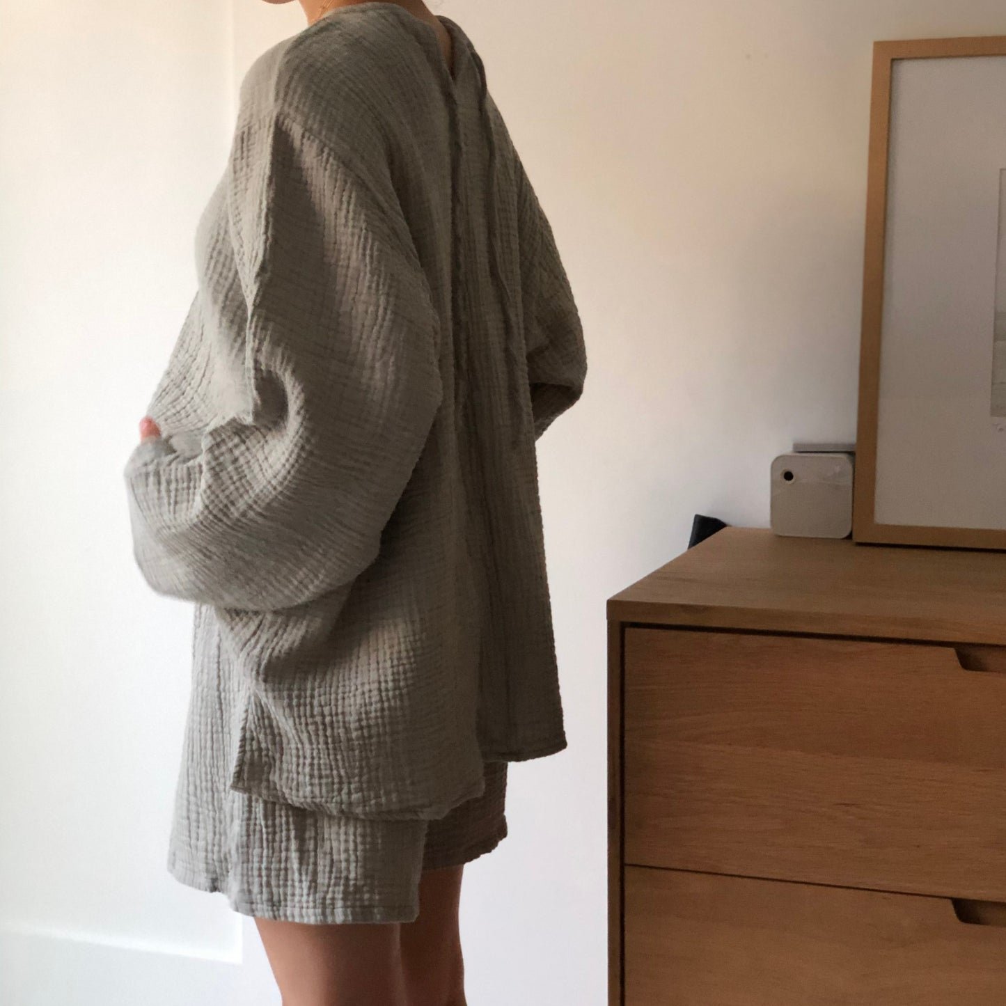 August Shorts Light Sage