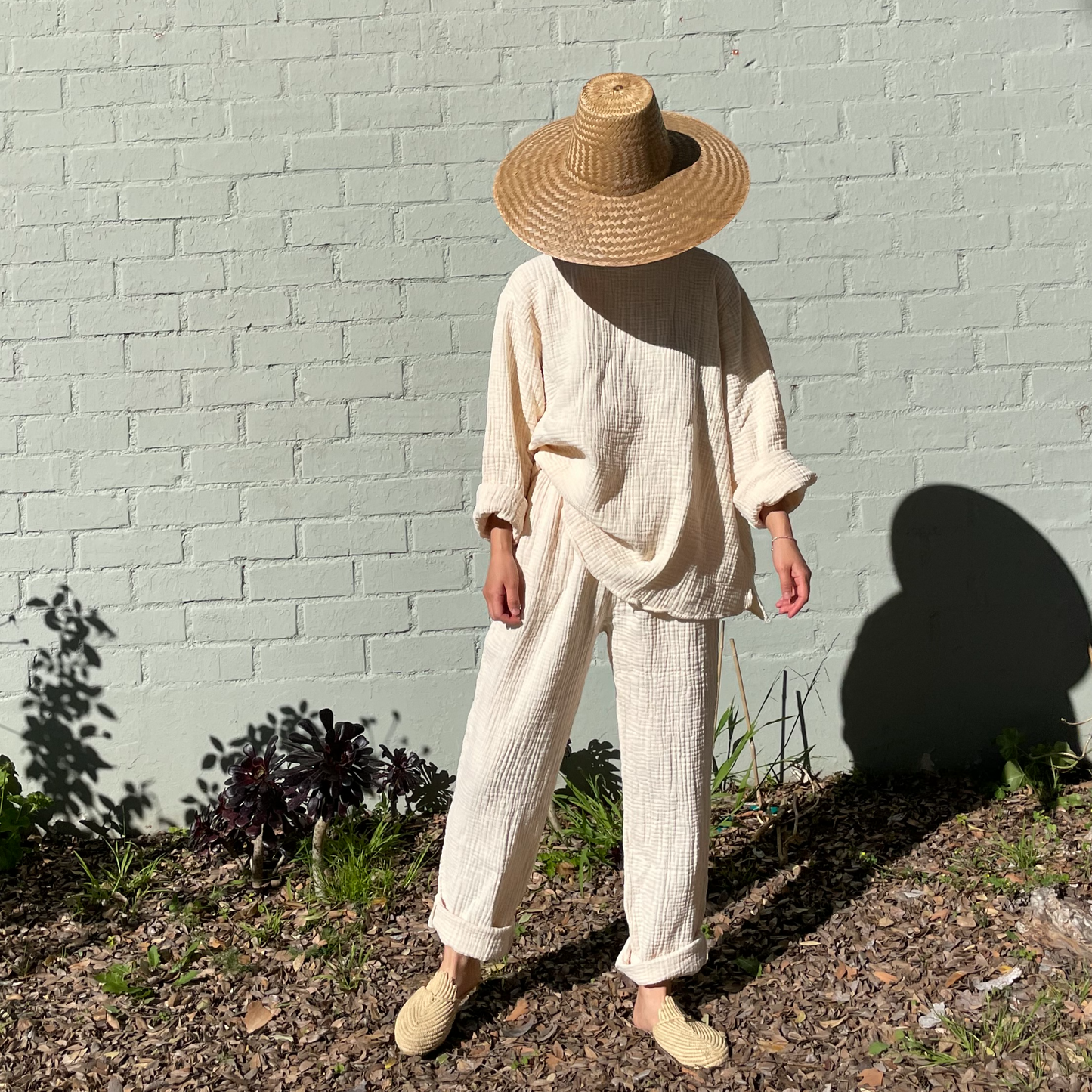 August Pants 2021 Eggnog