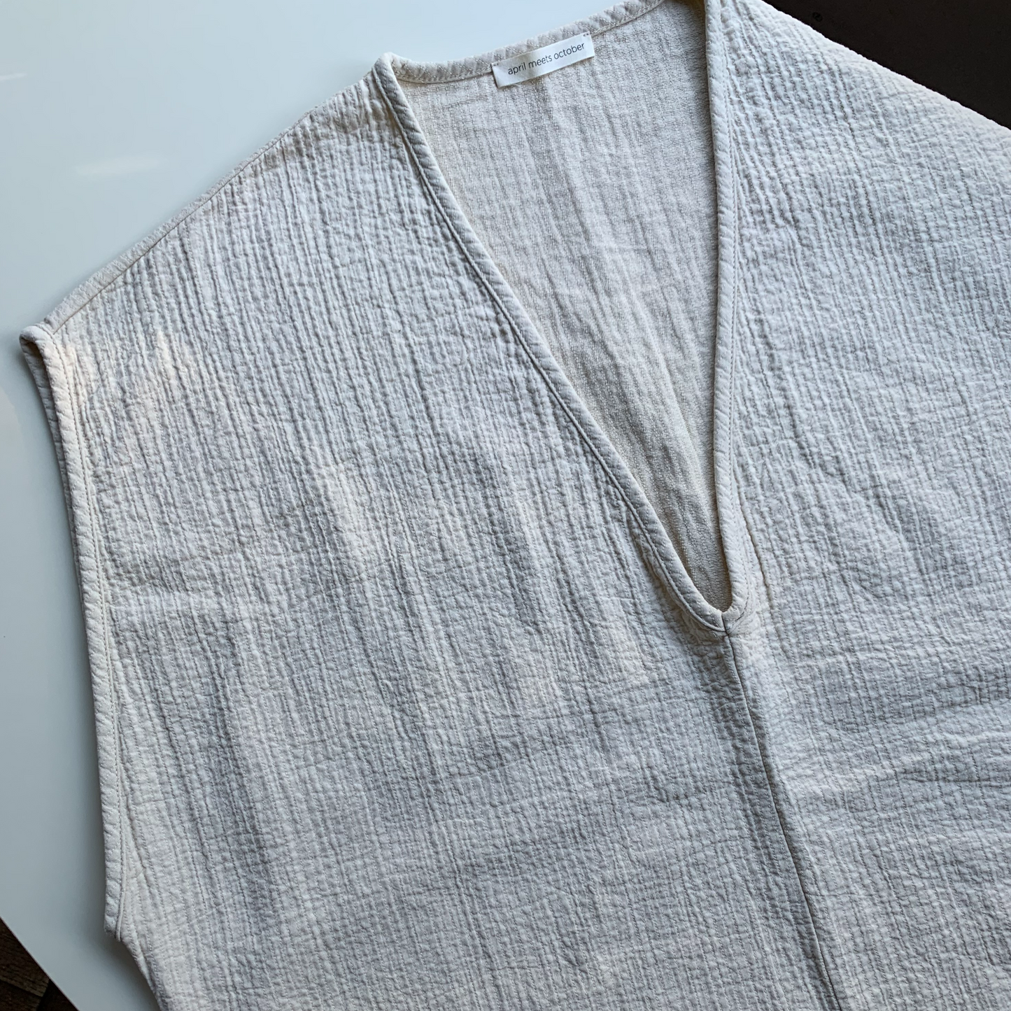 December Easy Peasy Vest Oat