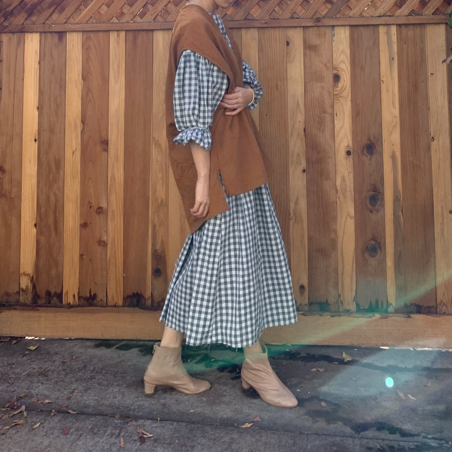 December Easy Peasy Vest Caramel