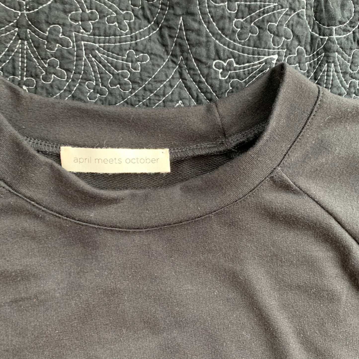Raglan Tee_Black