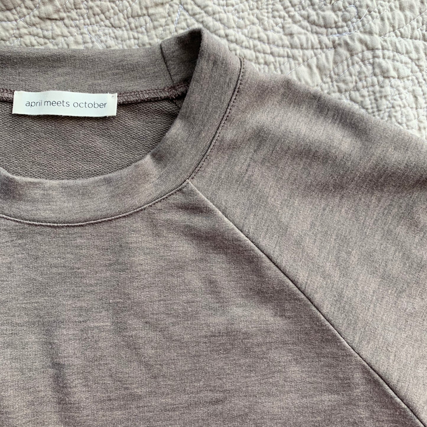 Raglan Tee_Heather Gray