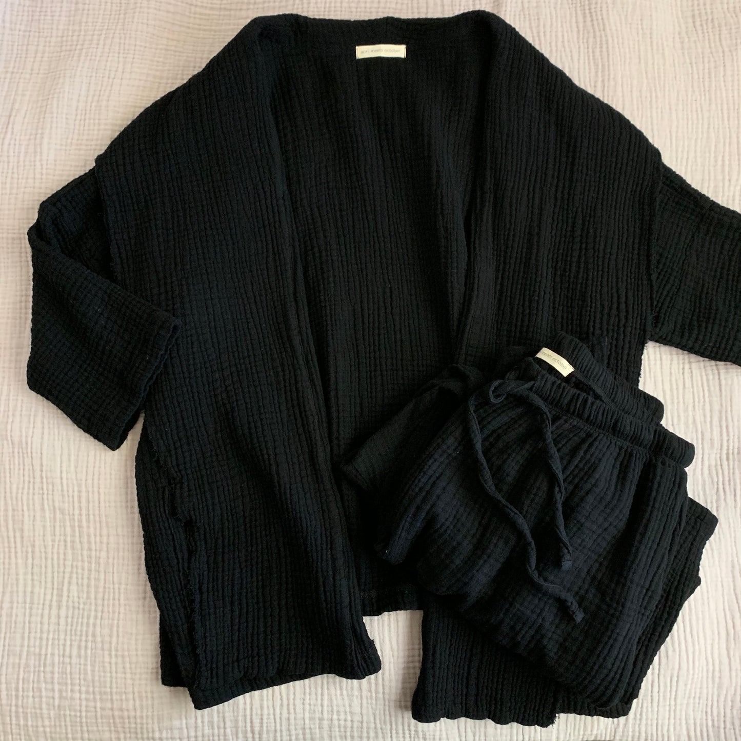 September Robe_Black