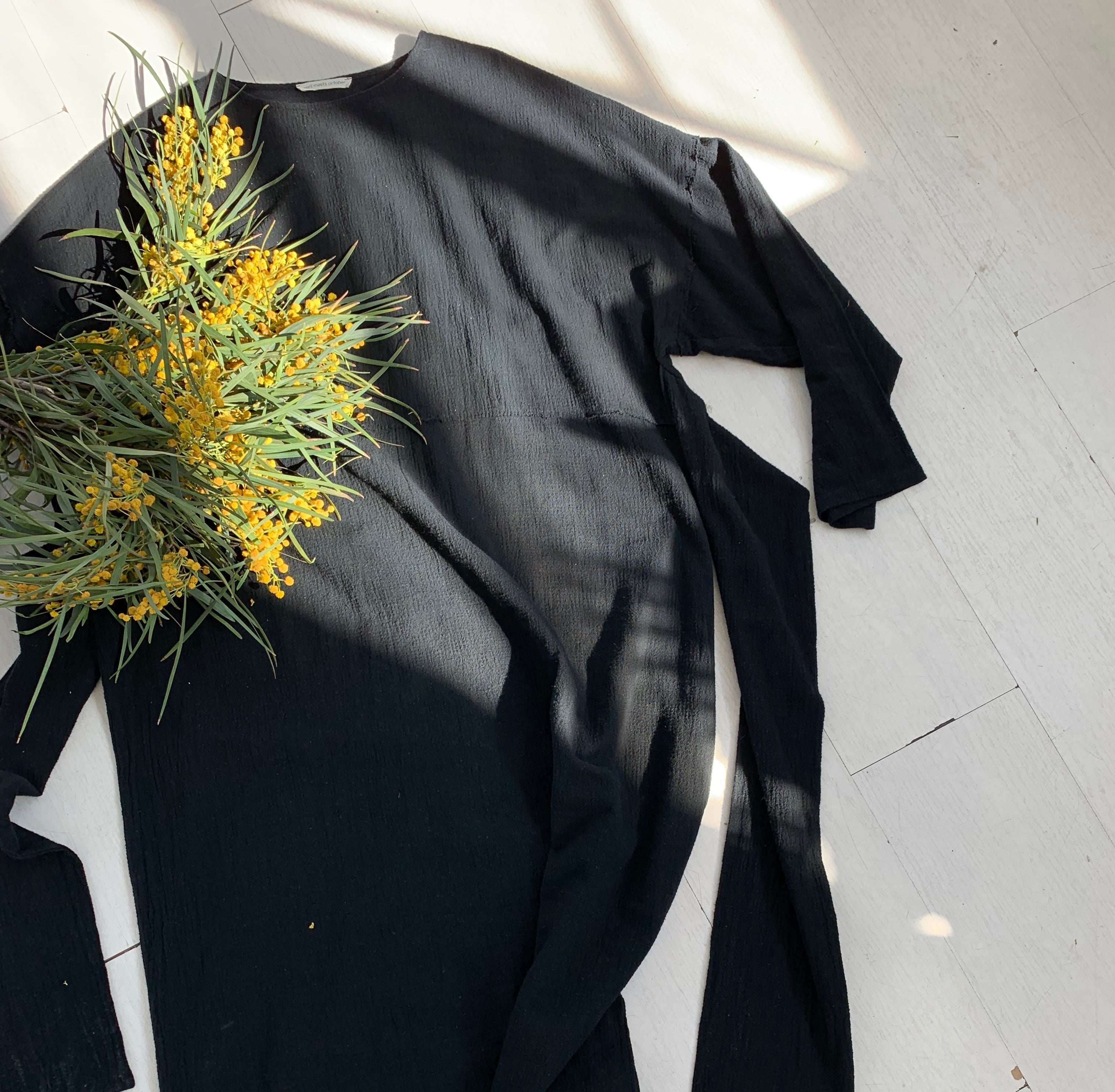 April Dress Black