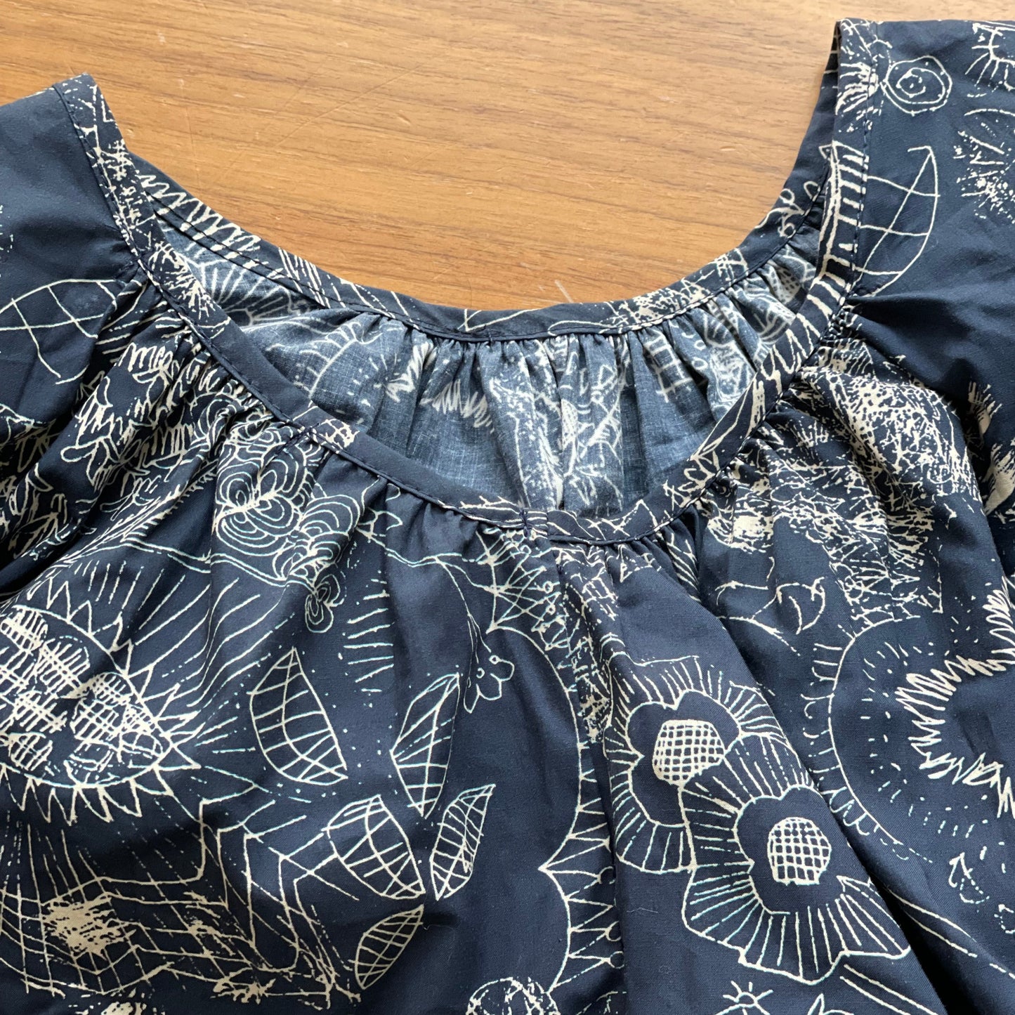 [STUDIO Collection] Doodle Blouse Navy