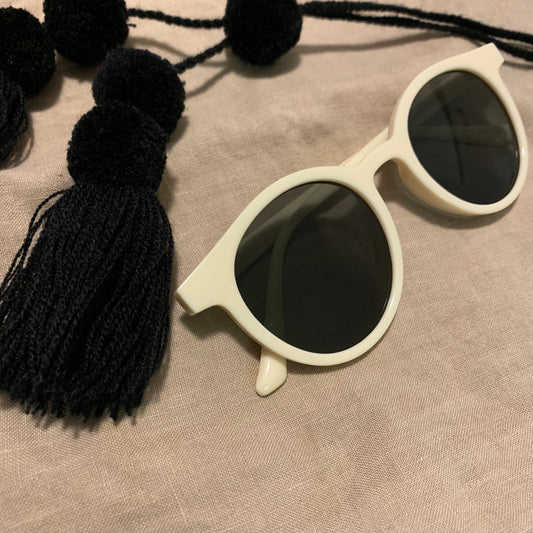 California Sunglass_Cream