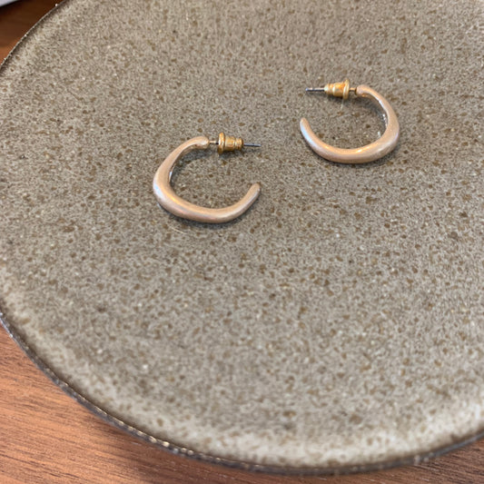 Crescent Earrings_Gold