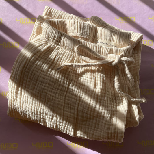 August Pants 2021 Eggnog